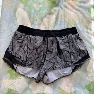 lululemon athletica Black and White Feather Pattern Shorts